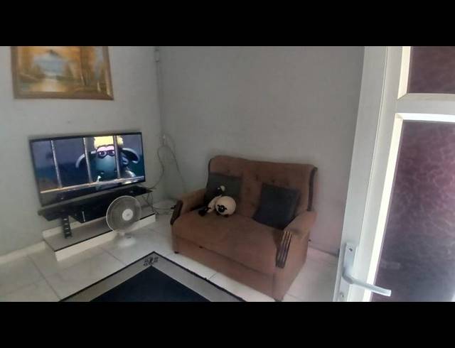 3 BEDROOM HOUSE FOR SALE IN WESTCLIFF